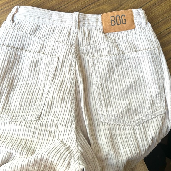 Urban Outfitters BDG High & Wide Leg Baggy Corduroy Pants Tan Cream Size 28 - Picture 6 of 10